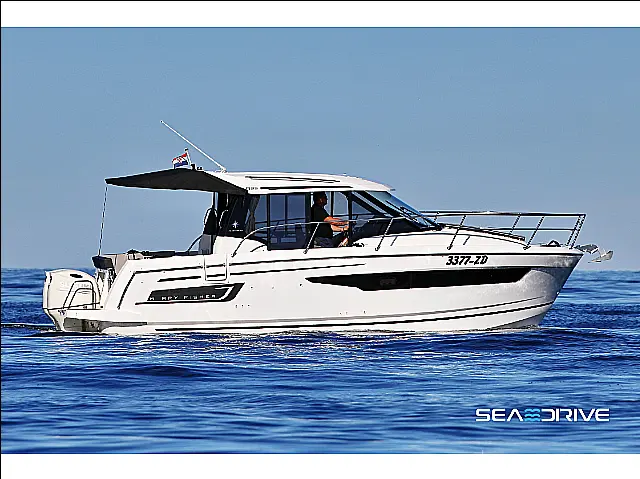 Merry Fisher 895
