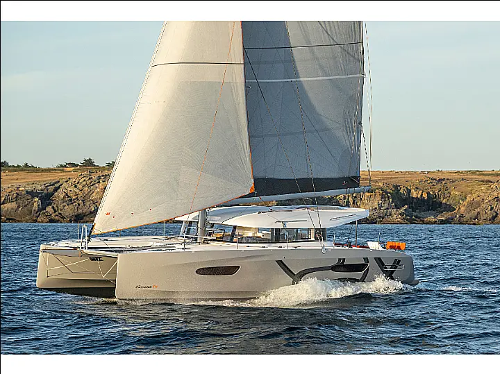 Excess 14 - Gladis  - External image